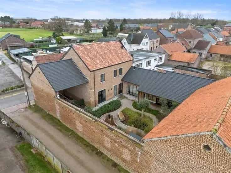 Gerestaureerde Hoeve te Koop Zoutleeuw