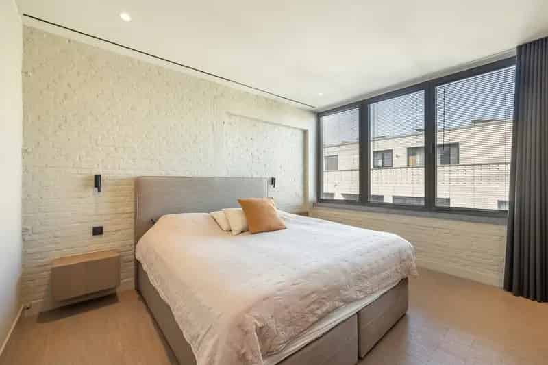 ANTWERPEN DAM - Historisch pakhuis met penthouse en garage
