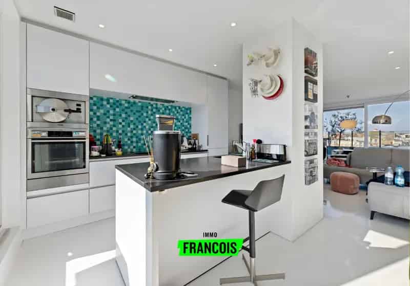 Penthouse met zicht op zee te koop in Wenduine!