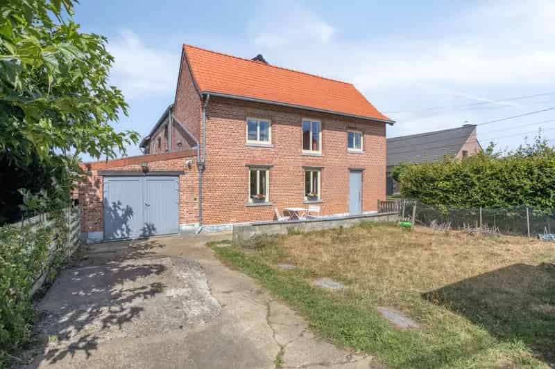 Instapklare woning op een gunstige locatie te Holsbeek