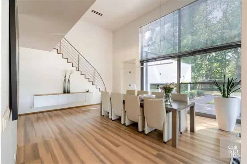 Villa te koop Maasmechelen