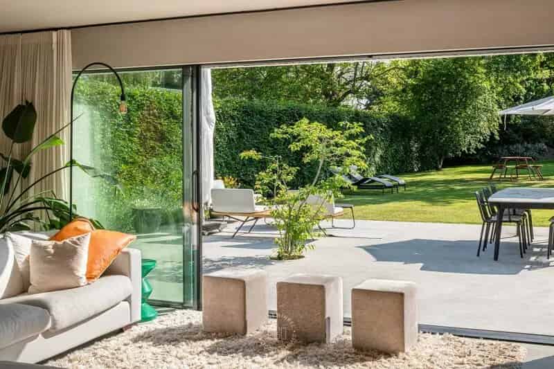 High-End woning met uniek bijgebouw