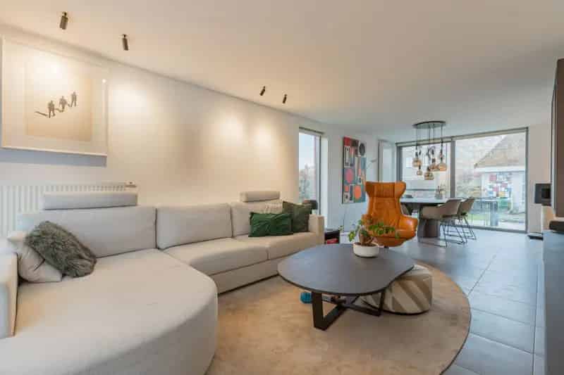 Topwoning op unieke locatie.