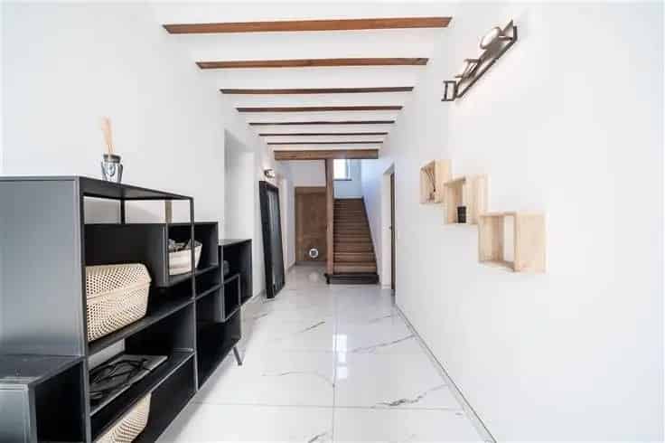 Herenhuis te Koop  4 slaapkamers Zwembad Tuin Garage