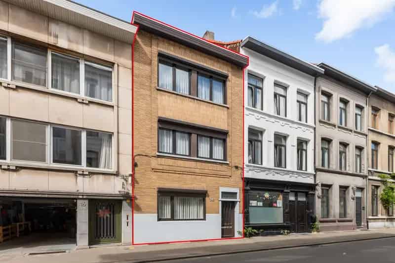 Karaktervolle woning met 3 slaapkamers op centrale locatie