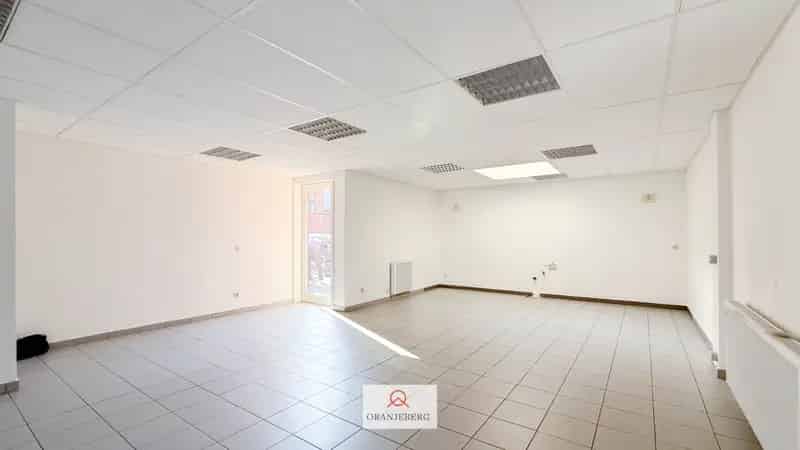 Commerciële ruimte te huren vlakbij Beverenplein Gent