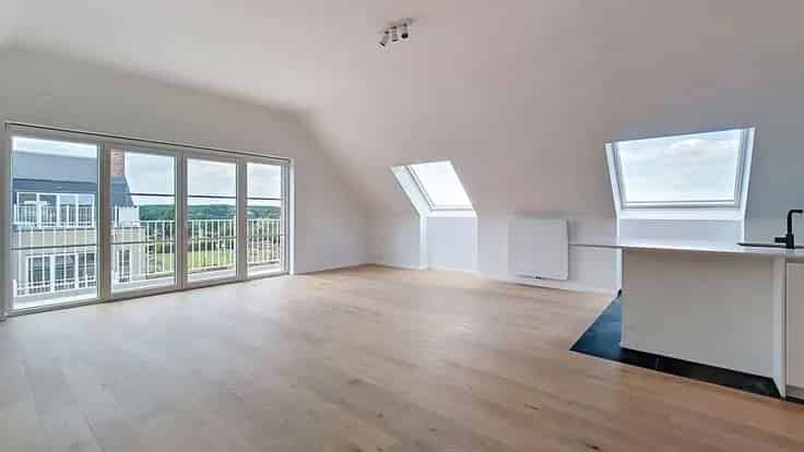 Penthouse Te Koop Court-Saint-Etienne