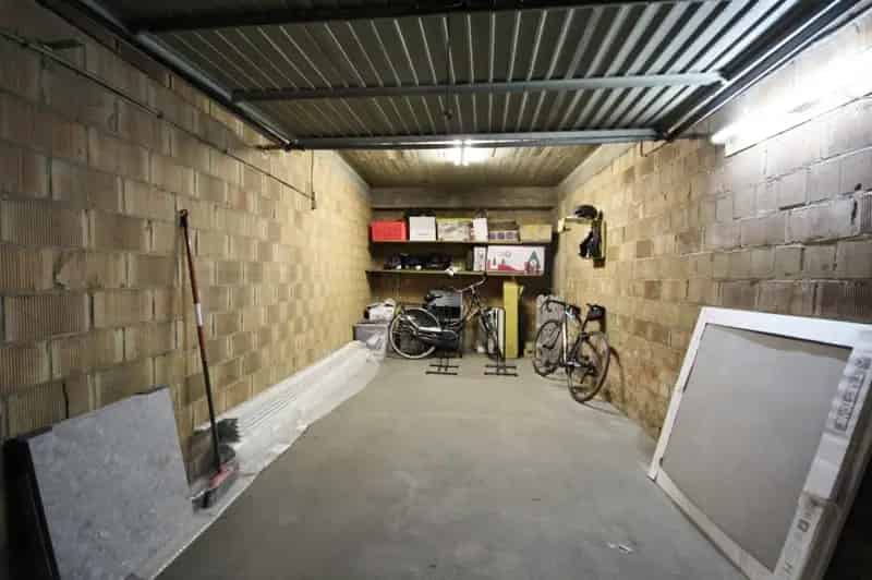 Garagebox in het centrum van Sint-Truiden