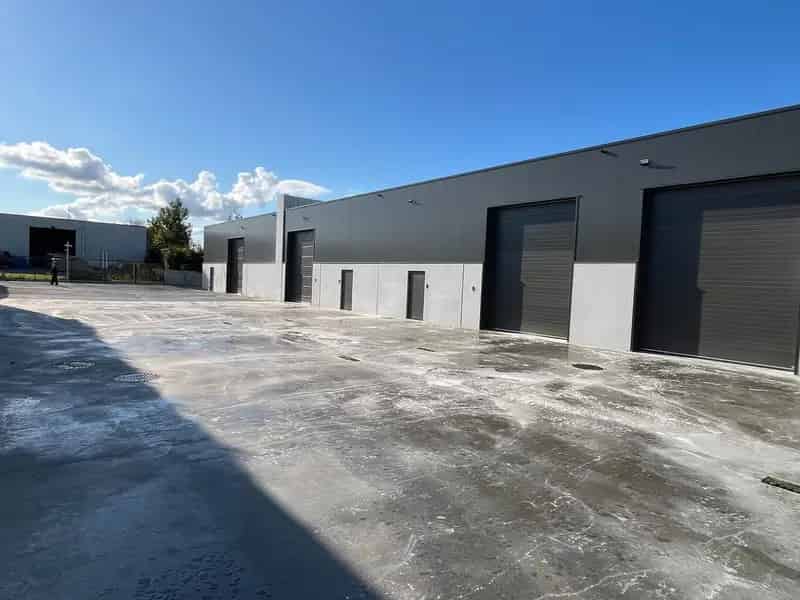 300m² Bedrijfshal