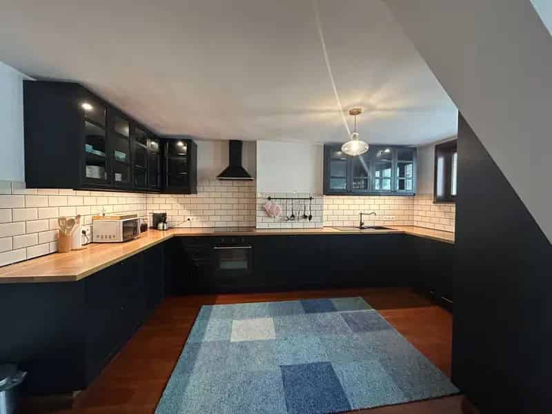 Bijzonder stijlvol appartement te huur in het hartje van Oostende.
