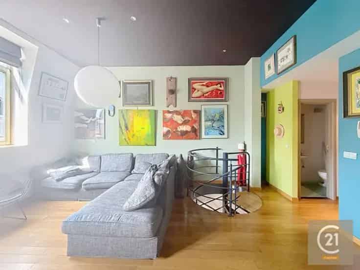 Duplex 71m² te Koop Brussel Centrum Nabij Beurs