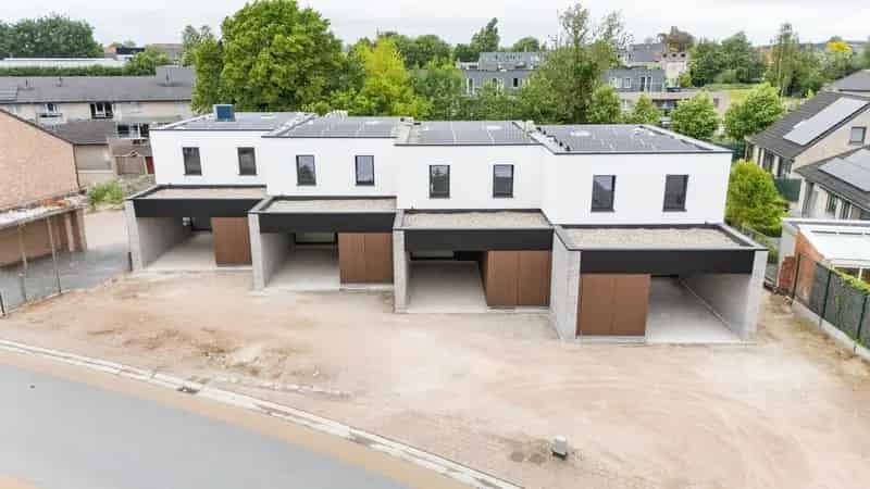 Nieuwbouwwoning te Meulebeke.