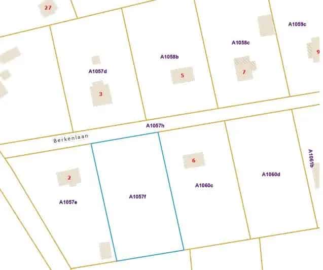 Rustig gelegen perceel van 2.014 m² in een groene omgeving