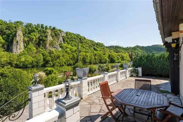 Huis Te Koop Waulsort 166m² Panoramisch Uitzicht