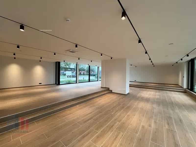 Nieuwbouw kantoren te huur in Denen Lochristi