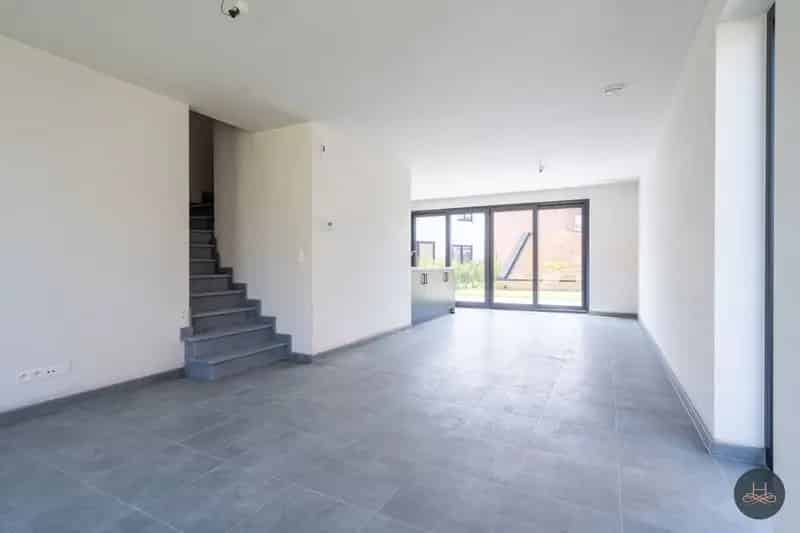 Halfopen BEN - woning met luxueuze afwerking op toplocatie
