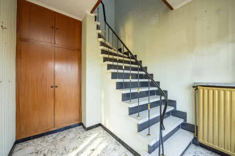 Te Renoveren Woning Met 3 Slpk Op Zuidwestperceel 1150 M²