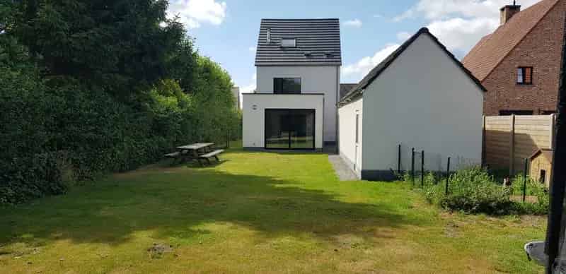 Moderne gezinswoning te huur Rustige buurt 3 slaapkamers