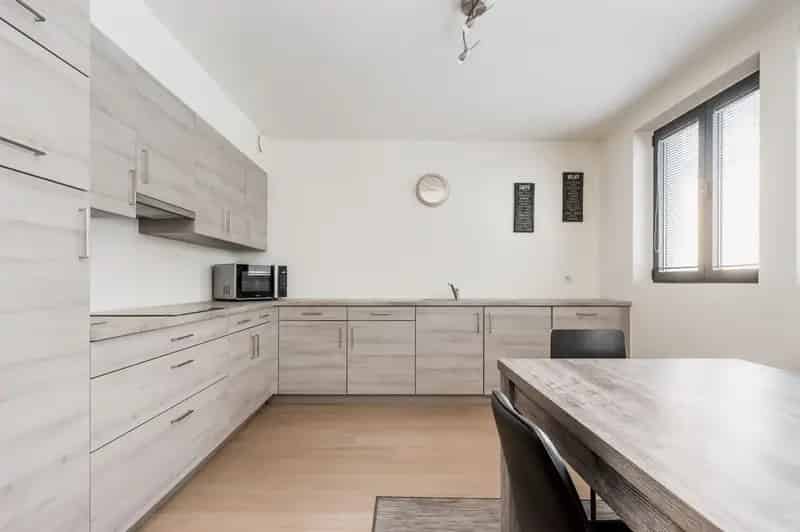 2 slaapkamer appartement Europese wijk