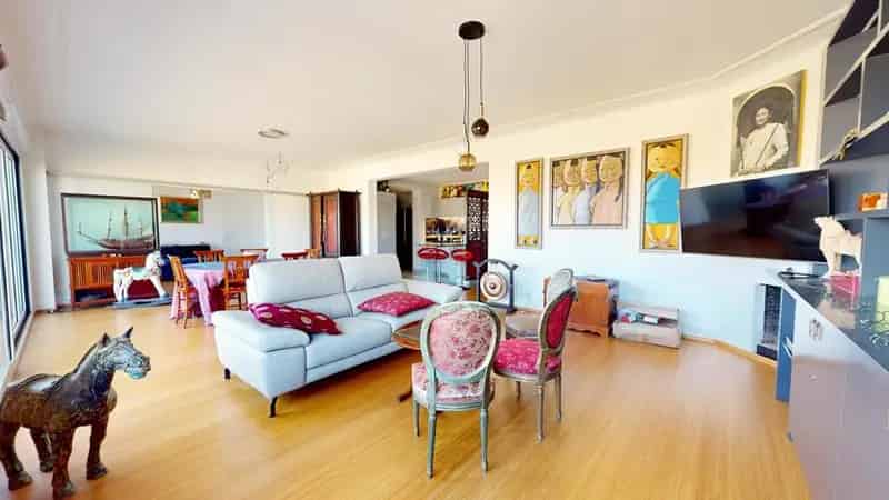 Appartement  te Ixelles 
