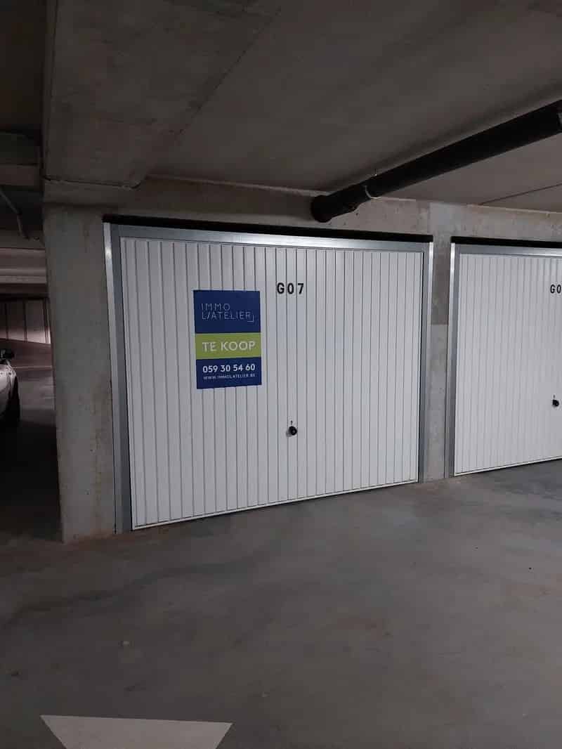 Ondergrondse garagebox - Nieuwpoort-Stad.
