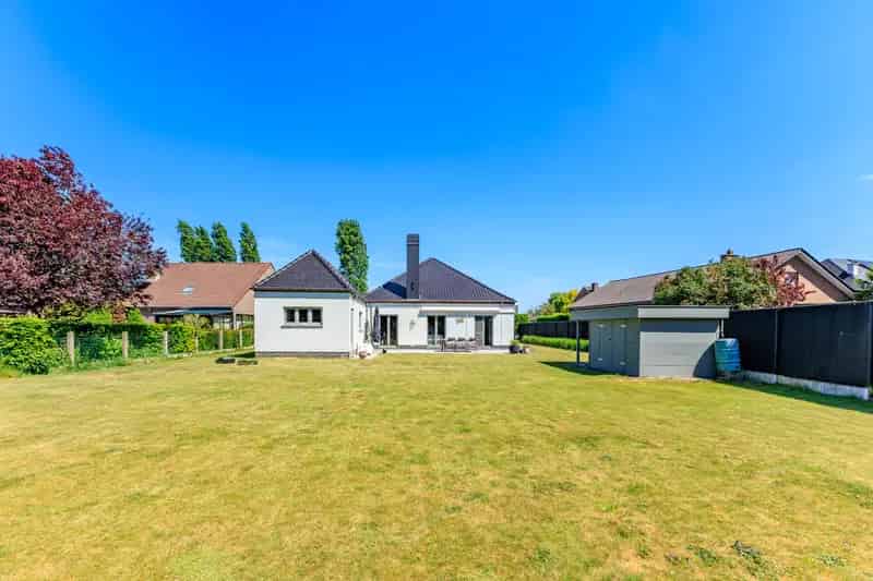 Villa te koop in Wichelen