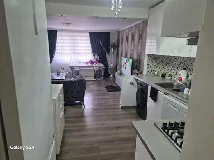 Duplex Te Koop