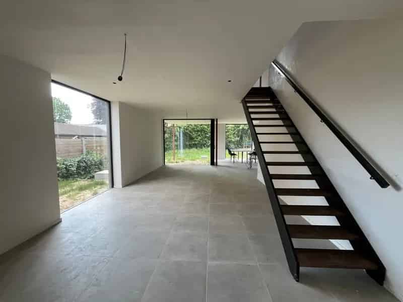 Moderne halfopen in 't mooie Baaigem