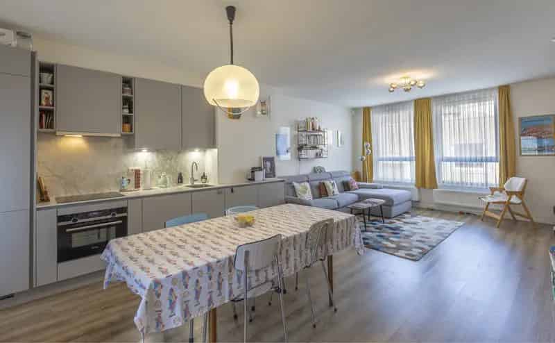 Mooi en recent duplex appartement in de europese wijk