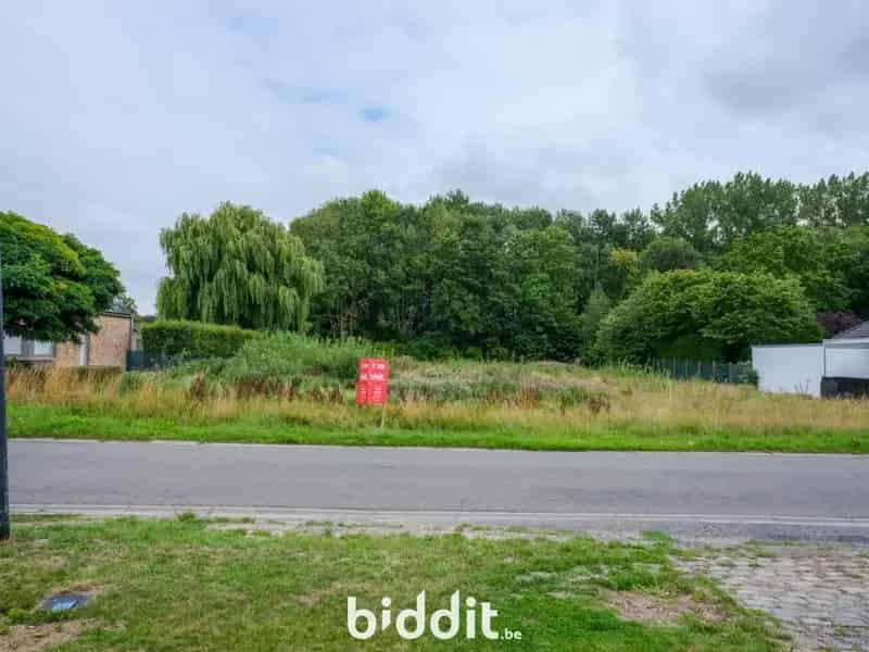 PERCEEL BOUWGROND TE HOUTHULST