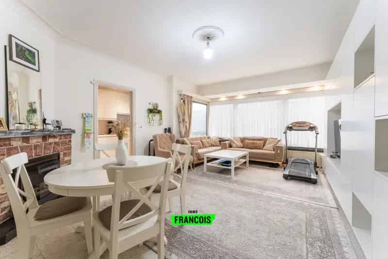 Instapklaar appartement met 2 slaapkamers en EPC B te Roeselare