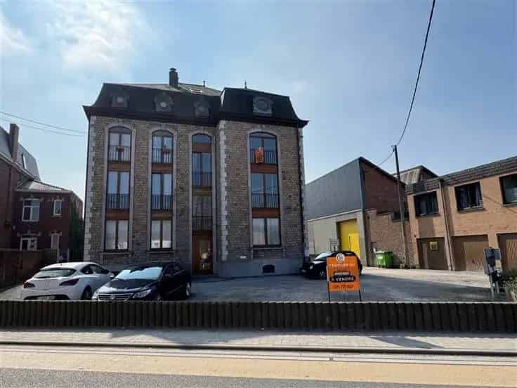 Appartement te Koop Auvelais - 2 slaapkamers - 78m²