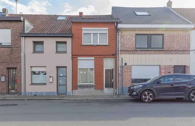 Te renoveren gezinswoning met potentieel