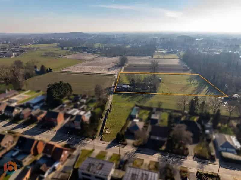 Pand op een prachtig perceel van 13.625 m²