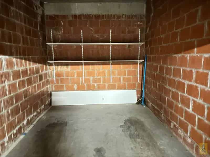 Garage te koop