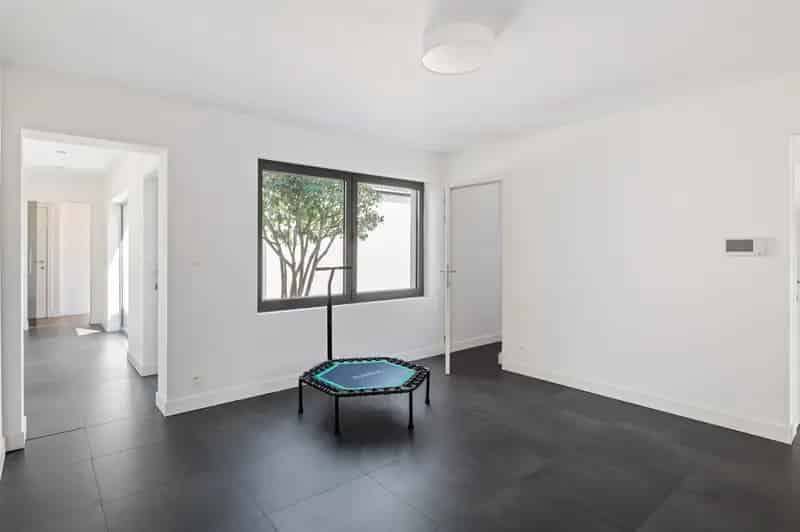 Instapklare, ruime gezinswoning (240 m²) met tuin in Rotselaar te koop!