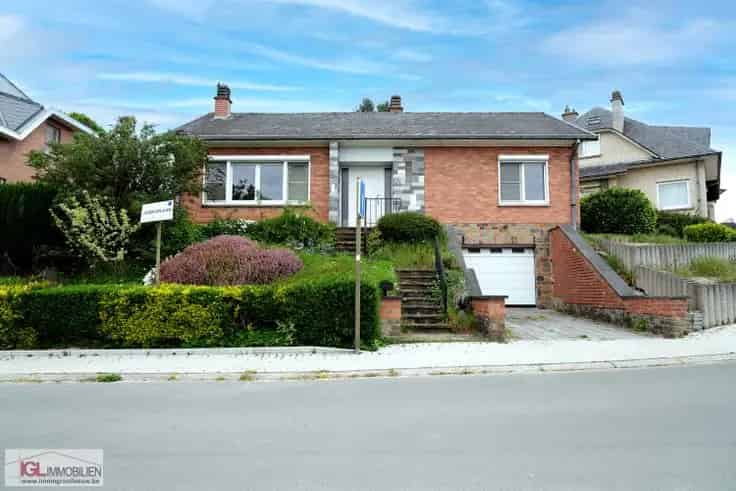 Ruime Bungalow te Koop in Sint-Pieters-Leeuw