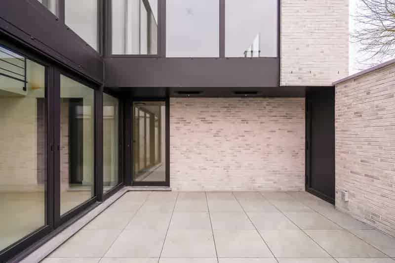 UNIEKE NIEUWBOUWVILLA OP EEN TOPLOCAITE