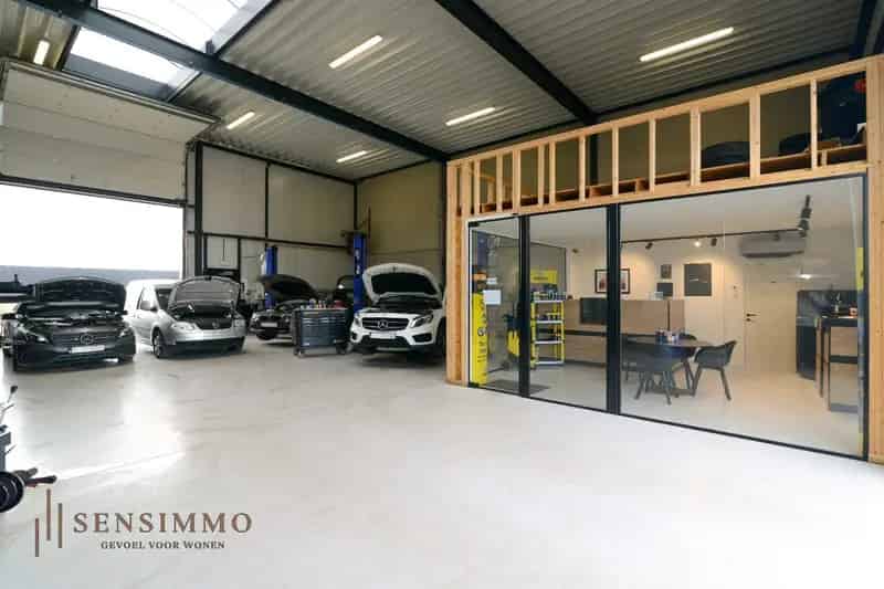 Overname Garage – Instapklaar & volledig uitgerust!