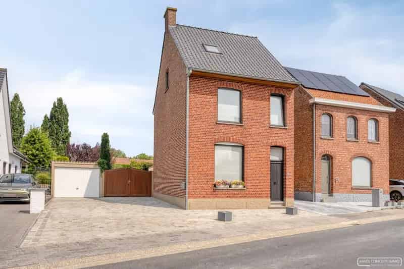 Gezellige halfopen woning met ruime groene tuin