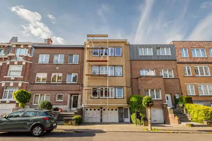 Appartementenblok te Koop Brussel 3 Units 293m²
