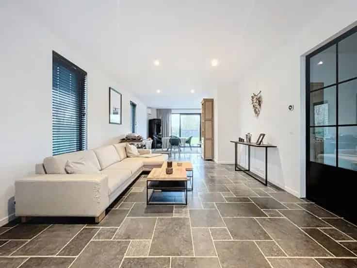 Huis Te Koop Zoutleeuw: Instapklare BEN Woning 3 slaapkamers Ruime Tuin