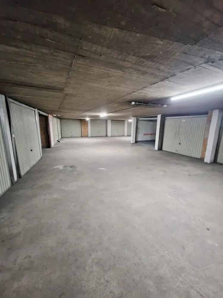 Garagebox in het centrum van Sint-Truiden
