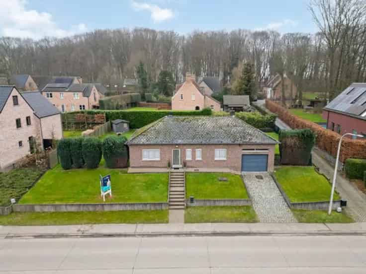 Bungalow Te Koop 3 slaapkamers Ruime Tuin