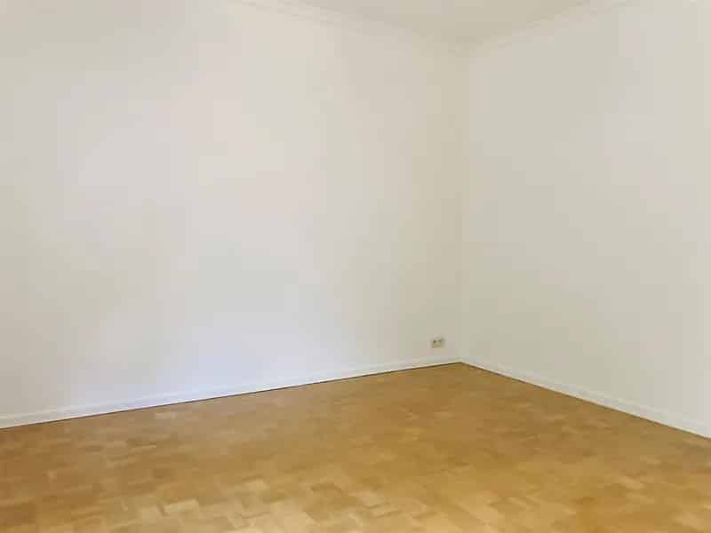 Elsene/Boondaal - Gerenoveerde studio met terras