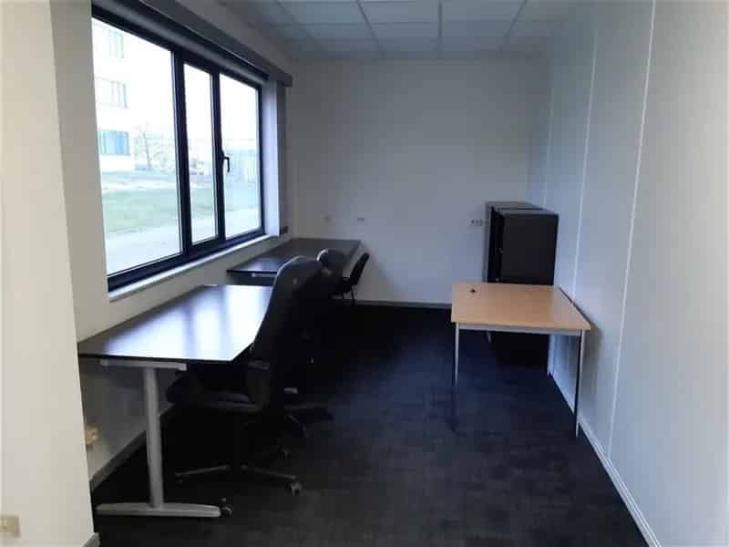 Office + Laboruimte