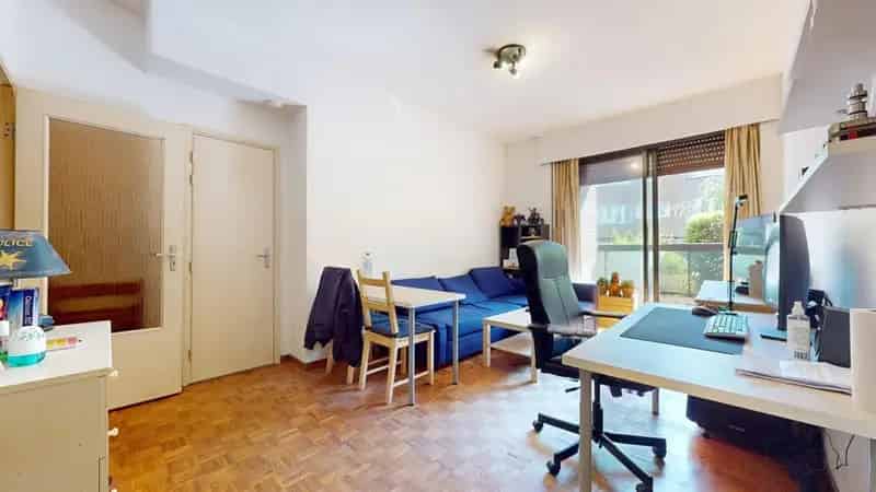 Appartement  te Schaerbeek 