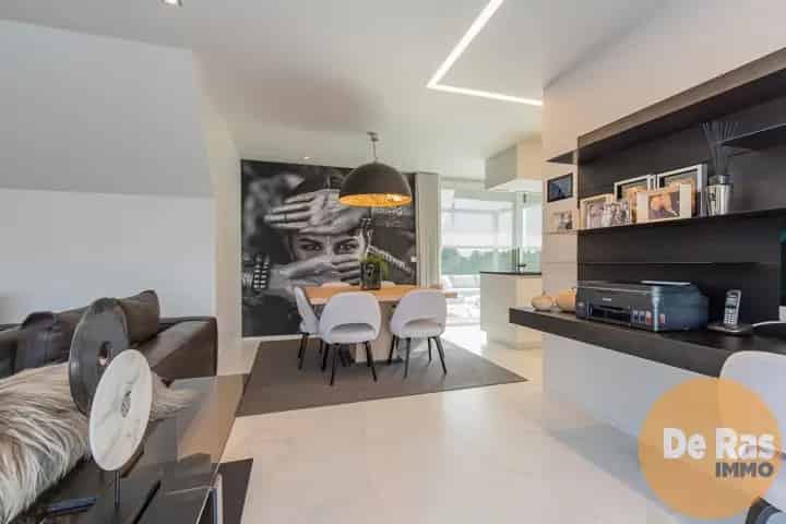 Penthouse te koop in Sint-Lievens-Houtem