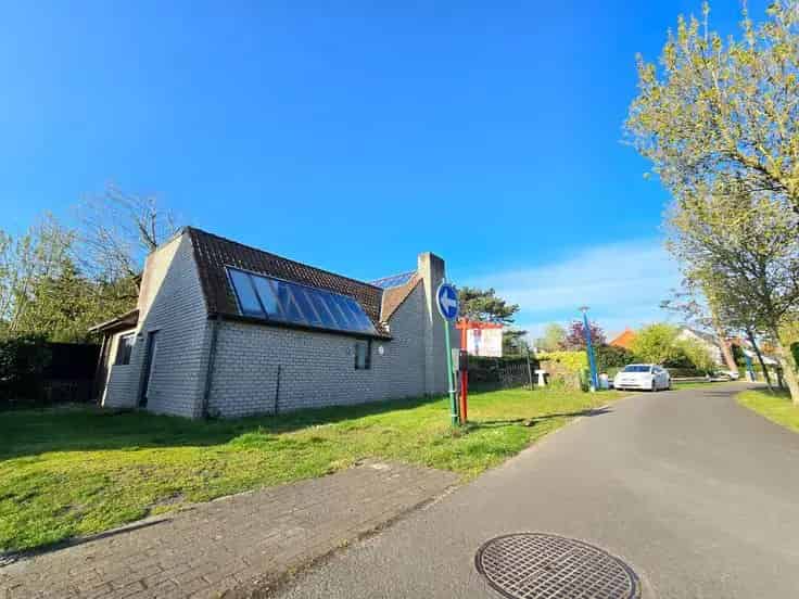 Villa Te Koop Sint-Idesbald 3 Slaapkamers Te Renoveren
