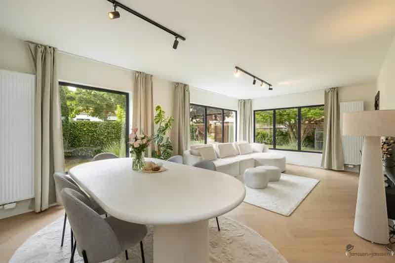 Huis te koop